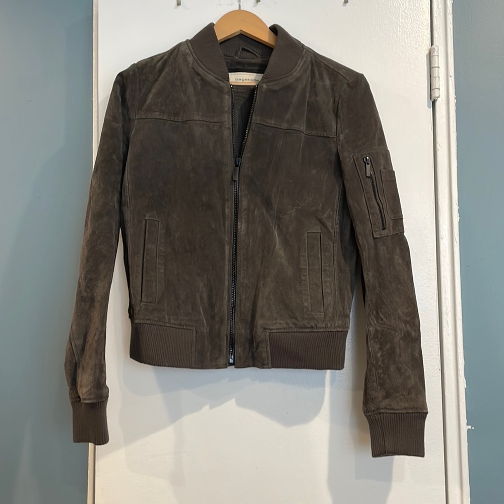 Like New Bagatelle Grey Suede Jacket, Size Small
